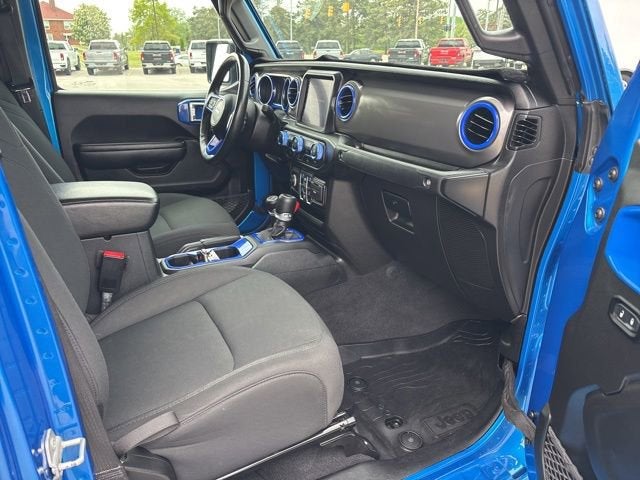 2021 Jeep Gladiator Willys 4x4