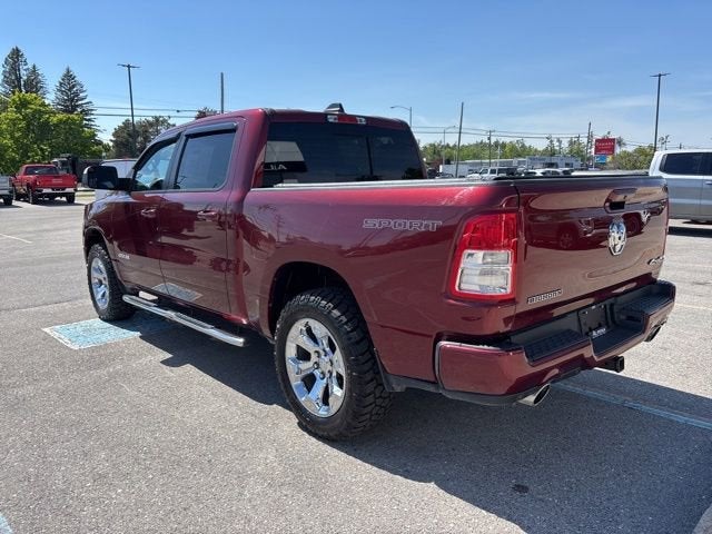 2022 RAM 1500 Big Horn Crew Cab 4x4 5'7" Box