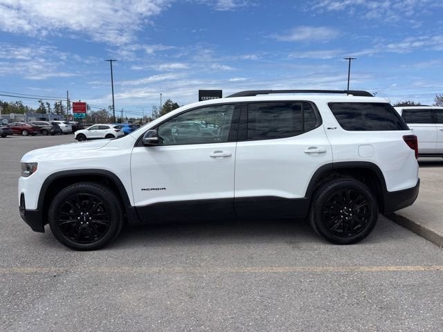 2023 GMC Acadia SLT
