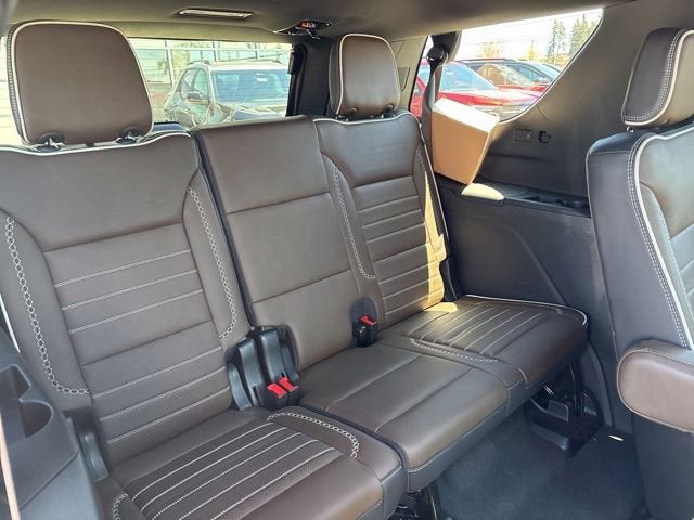2025 GMC Yukon Denali Ultimate