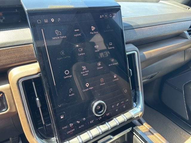 2025 GMC Yukon Denali Ultimate