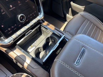 2025 GMC Yukon Denali Ultimate