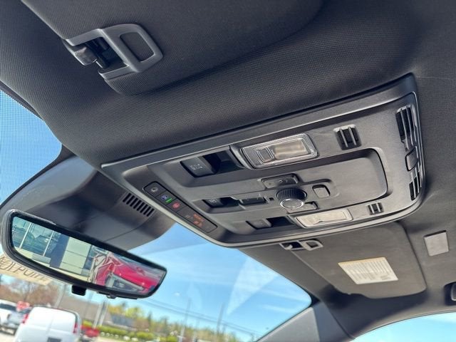 2025 GMC Yukon Denali Ultimate