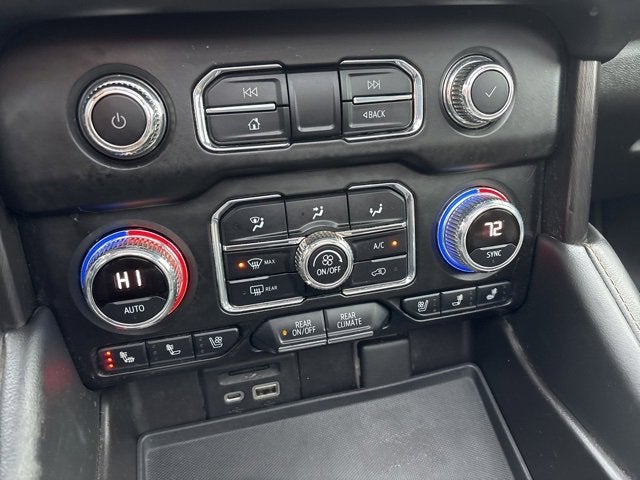 2021 GMC Yukon XL AT4