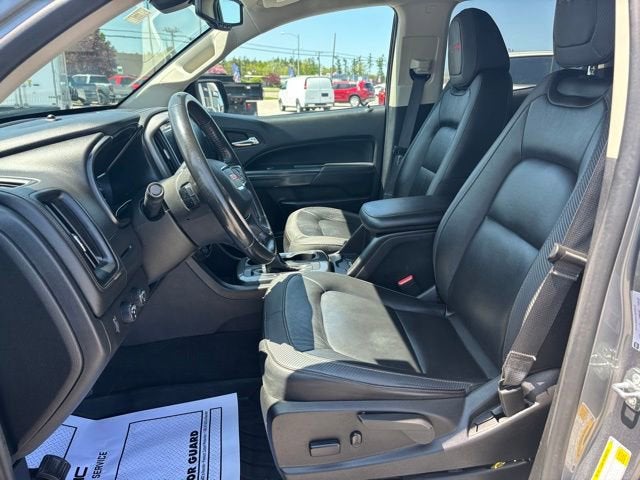 2022 GMC Canyon AT4 - Leather