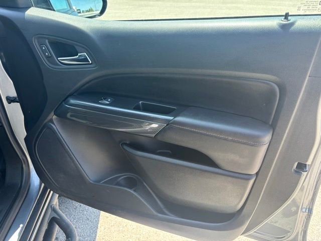 2022 GMC Canyon AT4 - Leather
