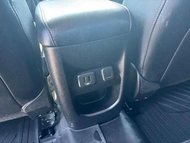 2022 GMC Canyon AT4 - Leather