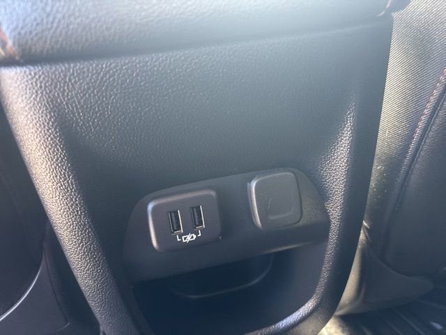 2021 GMC Canyon 4WD AT4 w/Leather