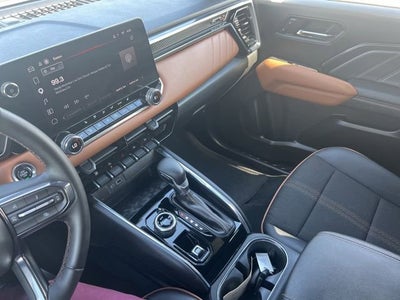 2023 GMC Canyon AT4