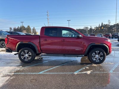 2024 GMC Canyon AT4