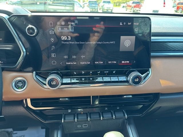 2023 GMC Canyon AT4