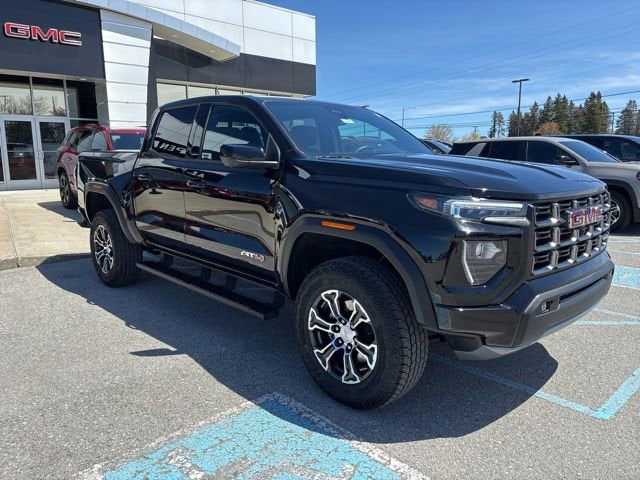 2023 GMC Canyon AT4