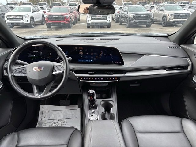 2025 Cadillac XT4 Premium Luxury
