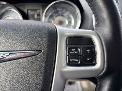 2015 Chrysler Town & Country Touring-L