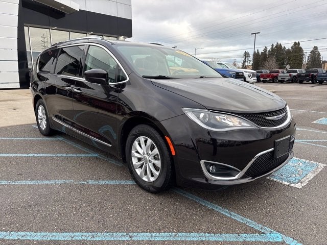 2018 Chrysler Pacifica Touring L Plus
