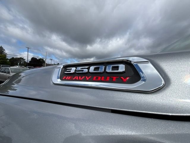 2024 RAM 3500 Big Horn Crew Cab 4x4 8' Box