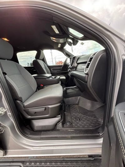 2024 RAM 3500 Big Horn Crew Cab 4x4 8' Box