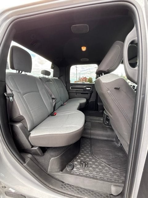 2024 RAM 3500 Big Horn Crew Cab 4x4 8' Box