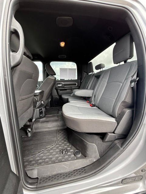 2024 RAM 3500 Big Horn Crew Cab 4x4 8' Box