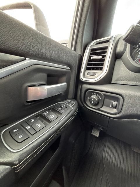 2024 RAM 3500 Big Horn Crew Cab 4x4 8' Box