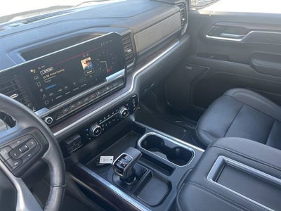 2022 GMC Sierra 1500 SLT