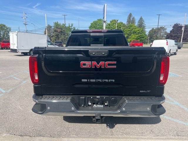 2022 GMC Sierra 1500 SLT
