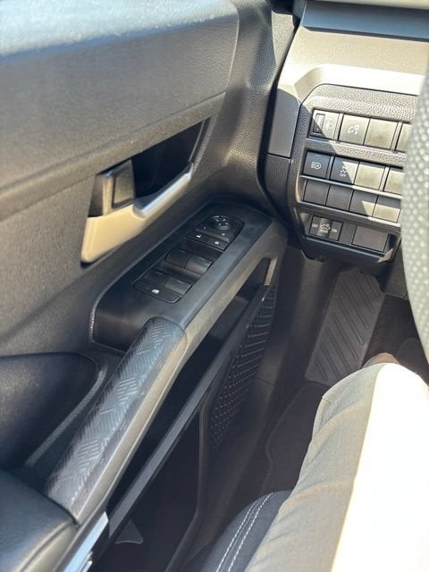 2024 Toyota Tacoma 4WD SR5