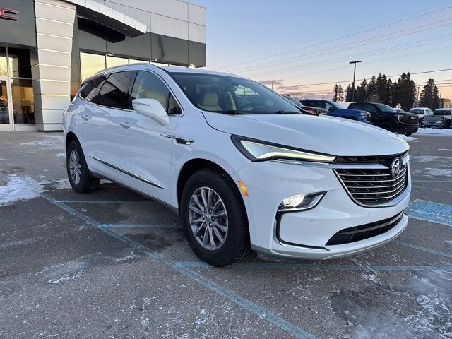 2023 Buick Enclave Essence