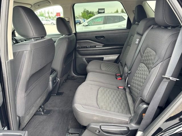 2024 Nissan Pathfinder SV 4WD