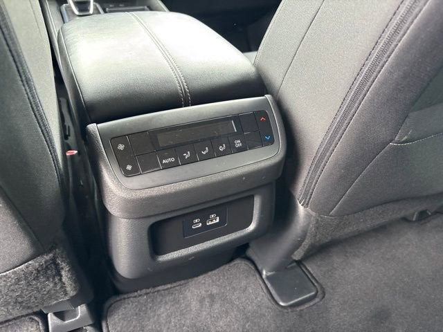 2024 Nissan Pathfinder SV 4WD