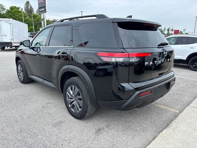 2024 Nissan Pathfinder SV 4WD