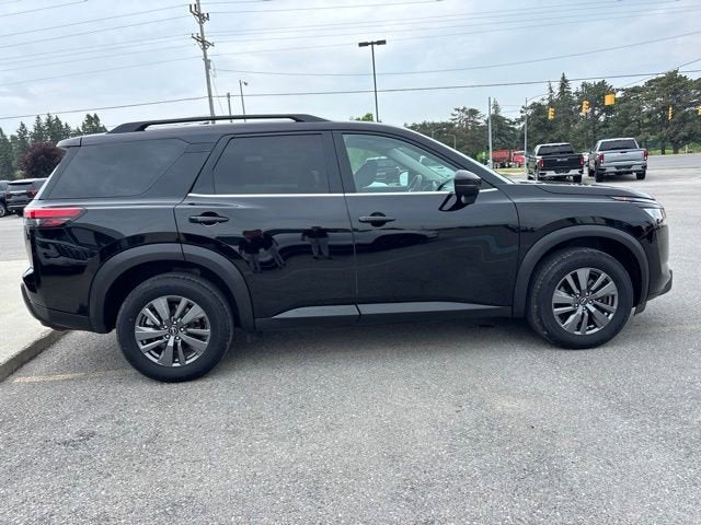 2024 Nissan Pathfinder SV 4WD