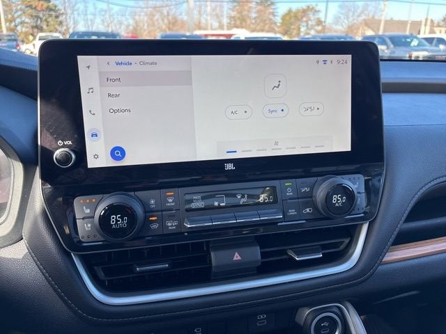 2024 Toyota Grand Highlander XLE