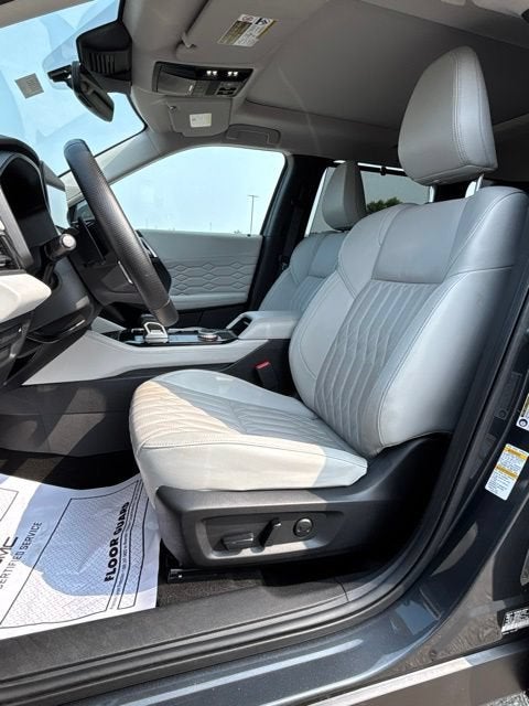 2025 Mitsubishi Outlander SEL