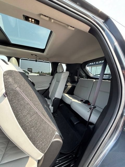 2025 Mitsubishi Outlander SEL
