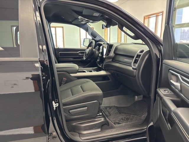 2025 RAM 1500 Big Horn Crew Cab 4x4 5'7" Box