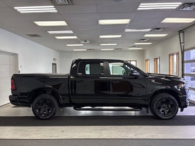 2025 RAM 1500 Big Horn Crew Cab 4x4 5'7" Box