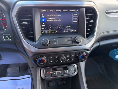 2022 GMC Acadia AT4