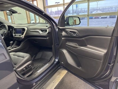 2018 GMC Acadia SLT