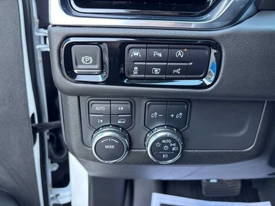 2025 GMC Yukon XL Elevation