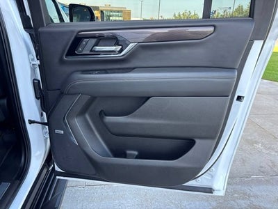 2025 GMC Yukon XL Elevation