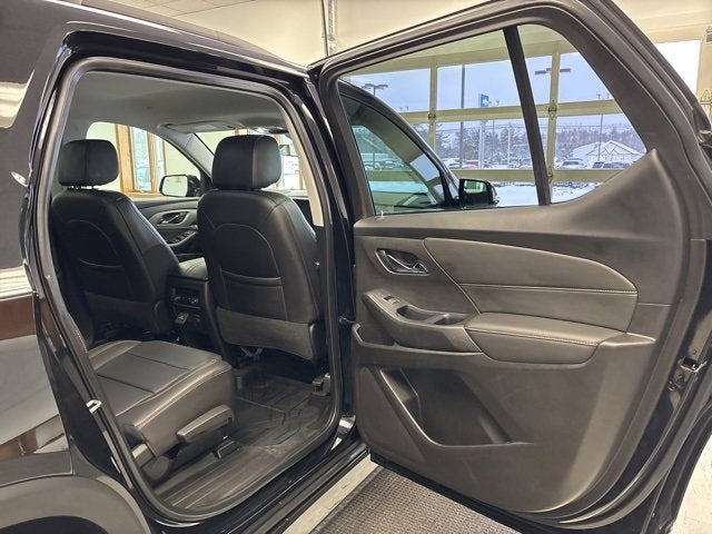 2021 Chevrolet Traverse RS