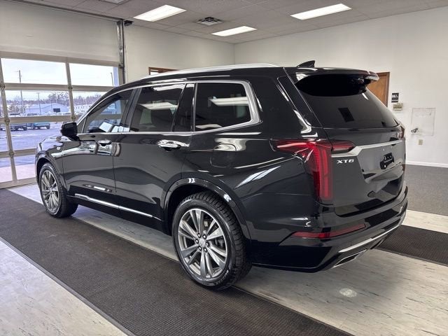2021 Cadillac XT6 Premium Luxury