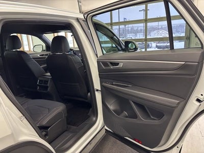 2024 Volkswagen Atlas Cross Sport 2.0T SE