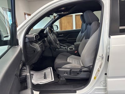 2024 Toyota Tacoma 4WD SR5