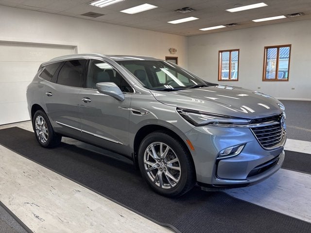 2023 Buick Enclave Premium