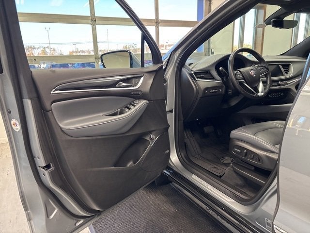 2023 Buick Enclave Premium