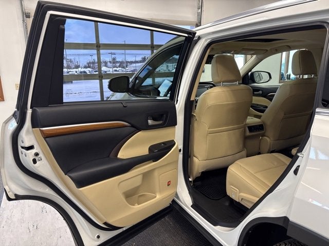 2017 Toyota Highlander Limited