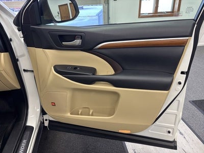 2017 Toyota Highlander Limited