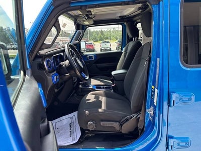2021 Jeep Gladiator Willys 4x4
